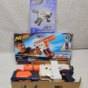New Hasbro Nerf Super Soaker Thunderstorm